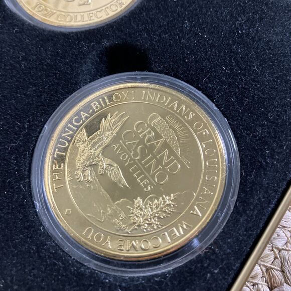 GRAND‎ CASINO 1997 WILDLIFE SERIES III 4 COIN COLLECTOR SET - Picture 4 of 6